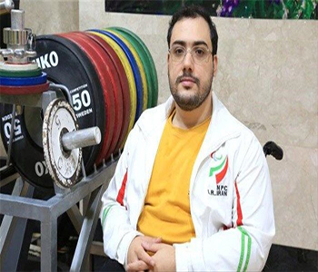 حراج مدال پارالمپیک و جام جهانی وزنه‌برداری برای کمک به مردم سیستان و بلوچستان