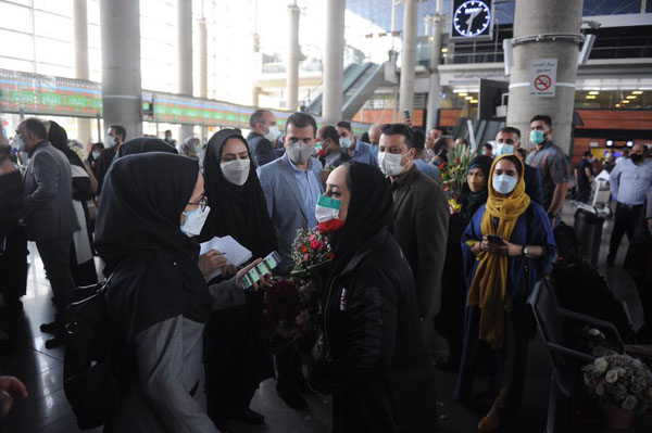 استقبال سه  14