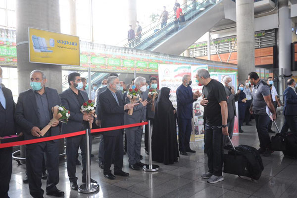 استقبال سه  17