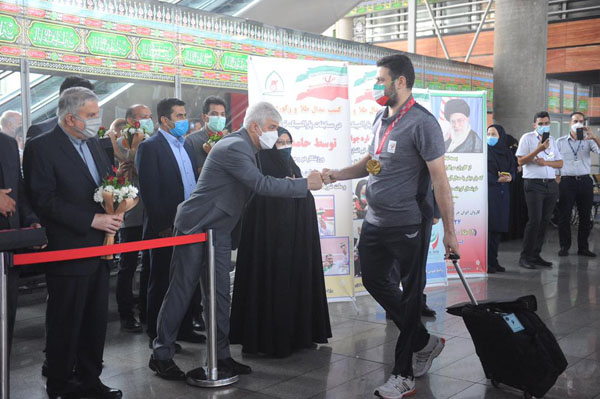 استقبال سه  20