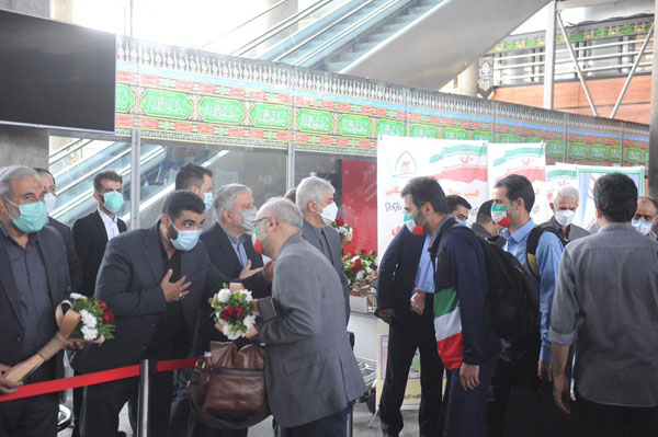 استقبال سه  15