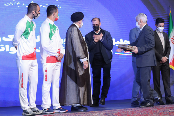 اهدای جوایز  4