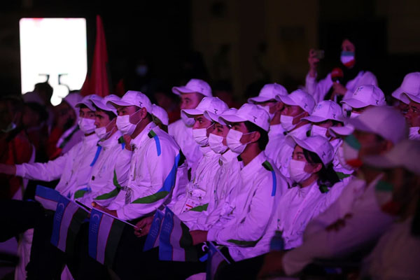 افتتاحیه یک  1