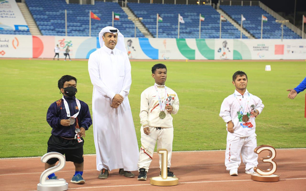 دوومیدانی  9