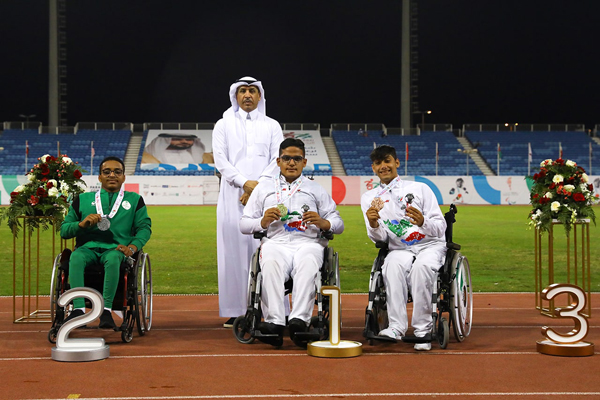 دو و میدانی  16