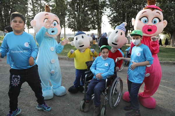 داداش زاده  12