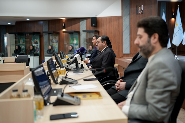 کنفرانس خبری  17