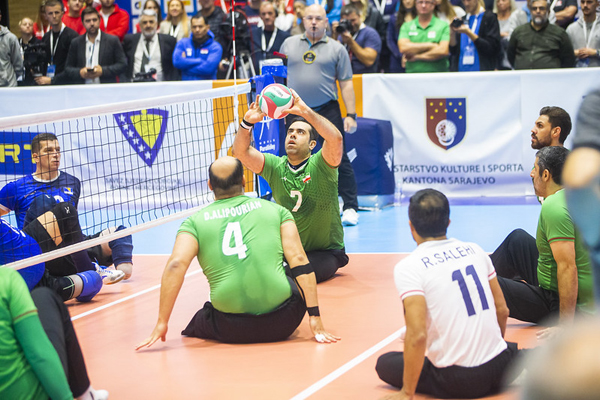 فینال والیبال  12