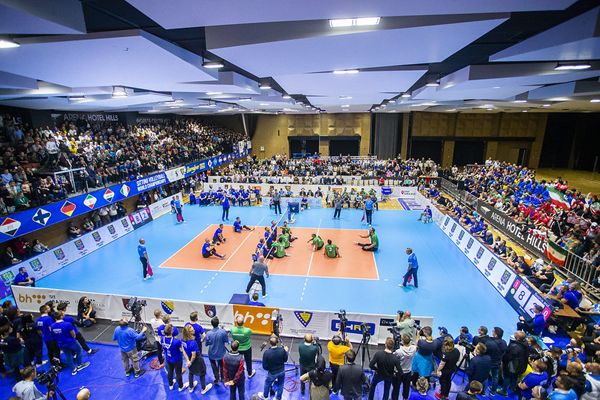 فینال والیبال  16