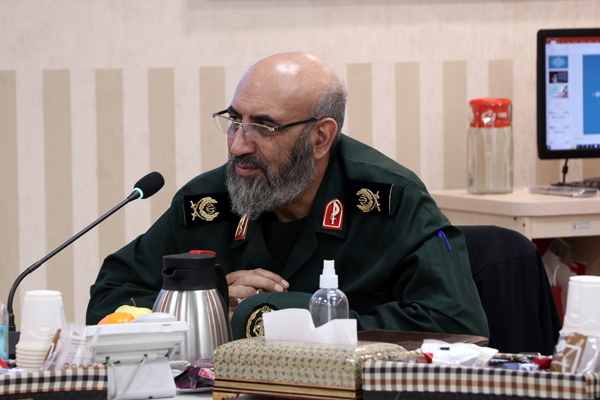 نیروهای مسلح  9