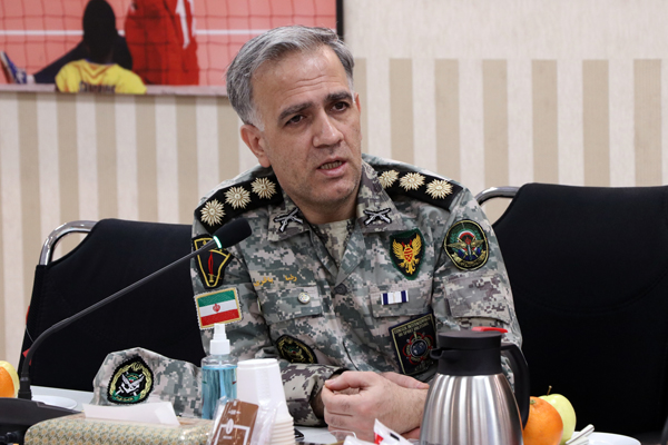 نیروهای مسلح  10