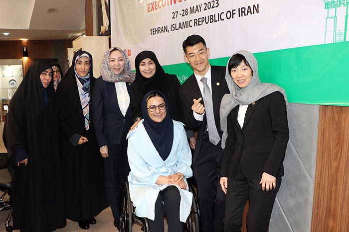 APC gifts and Women 1