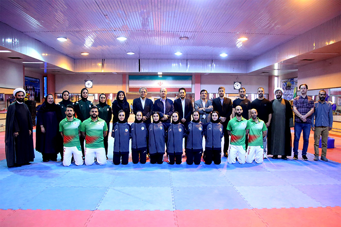 NPC President Meets National Para Taekwondoins Ahead of Hangzhou APG