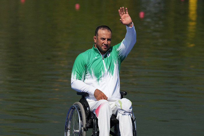 Saeid Hosseinpour Gold Canoe