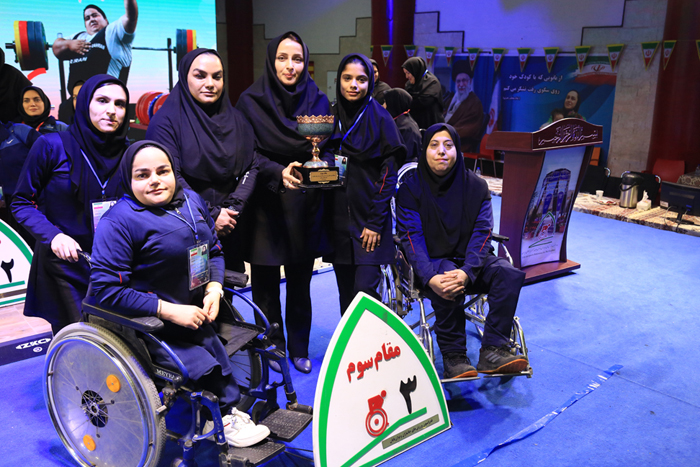 وزنه برداری بانوان  6