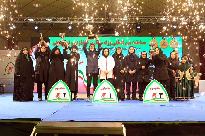 وزنه برداری بانوان  8