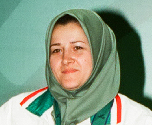 Nayyereh Akef