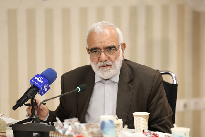 نشست جنبش و کمیته امداد  1