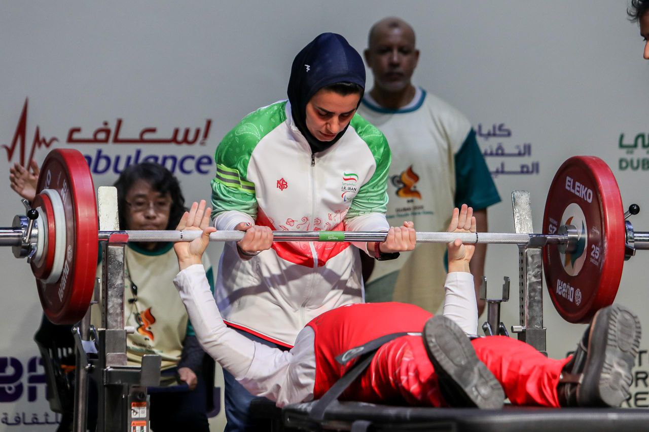 AtiyeHosseini Fatemeh Imani 14