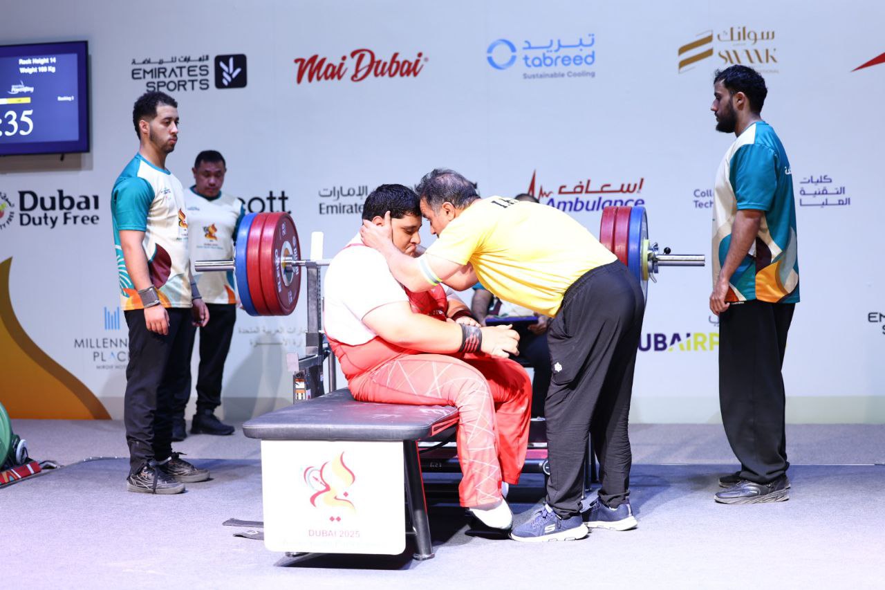 Reza Enayatollahi and Ali Eshaghnia 19