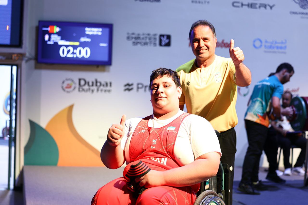 Reza Enayatollahi and Ali Eshaghnia 7