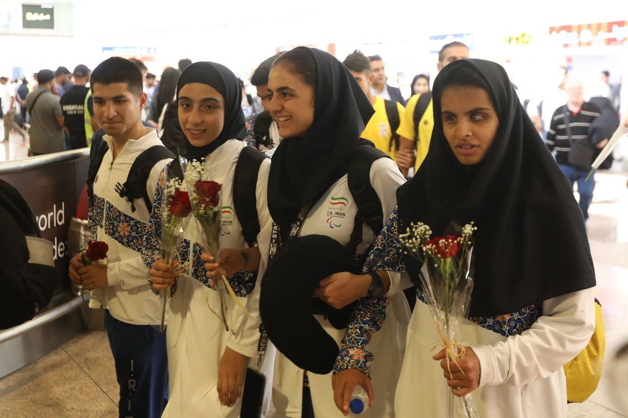 Team Iran Arrives in Dubai 6