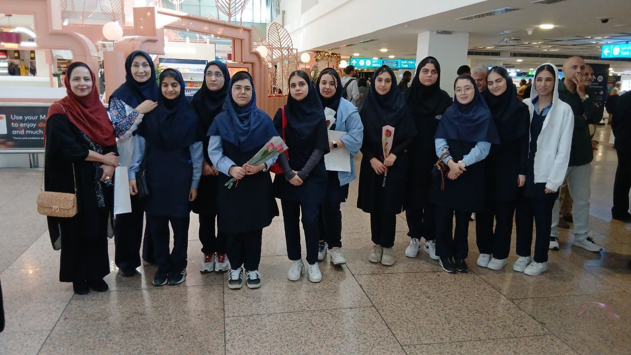 Team Iran Arrives in Dubai 1