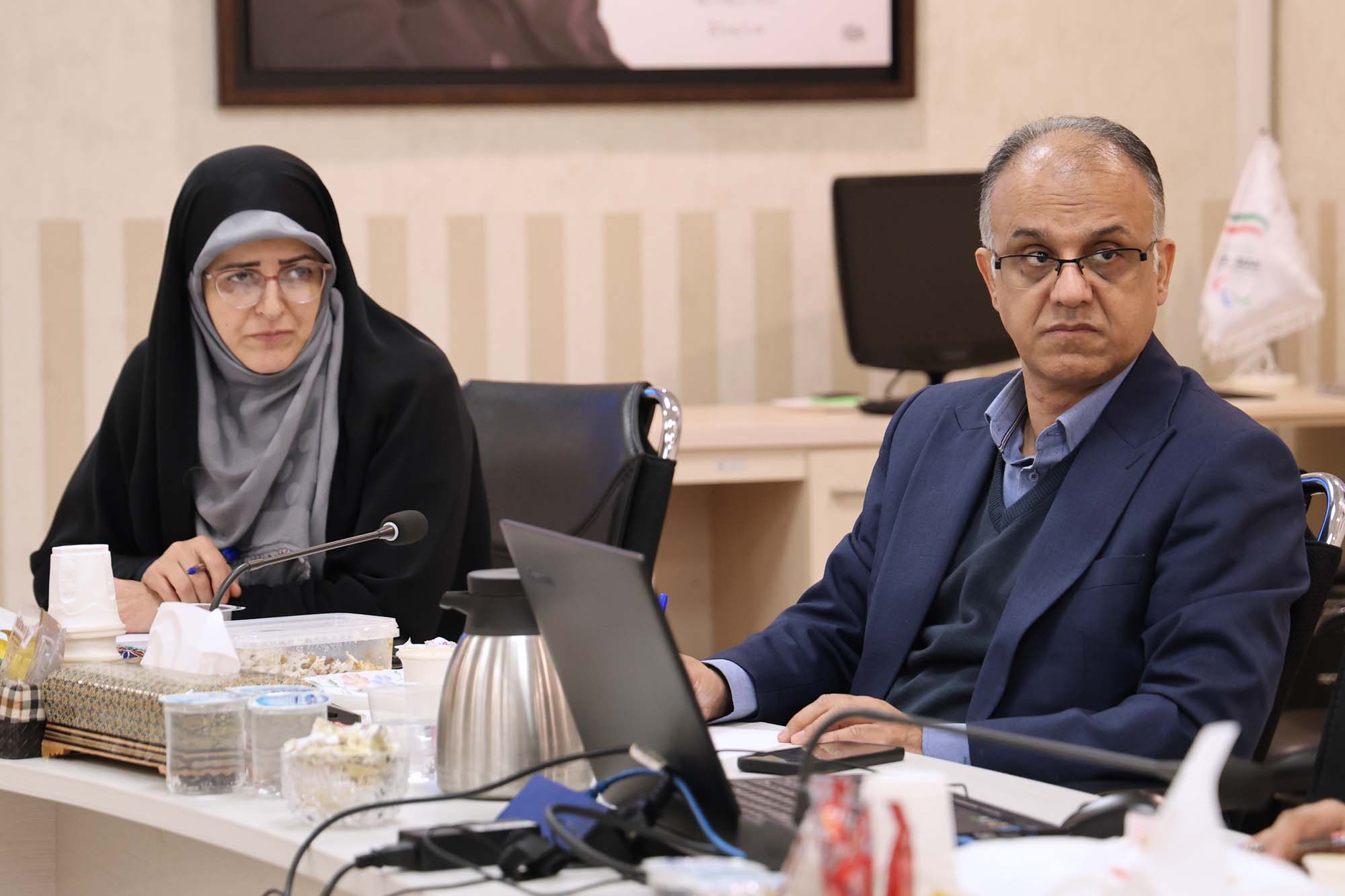 جلسه آکادمی  4