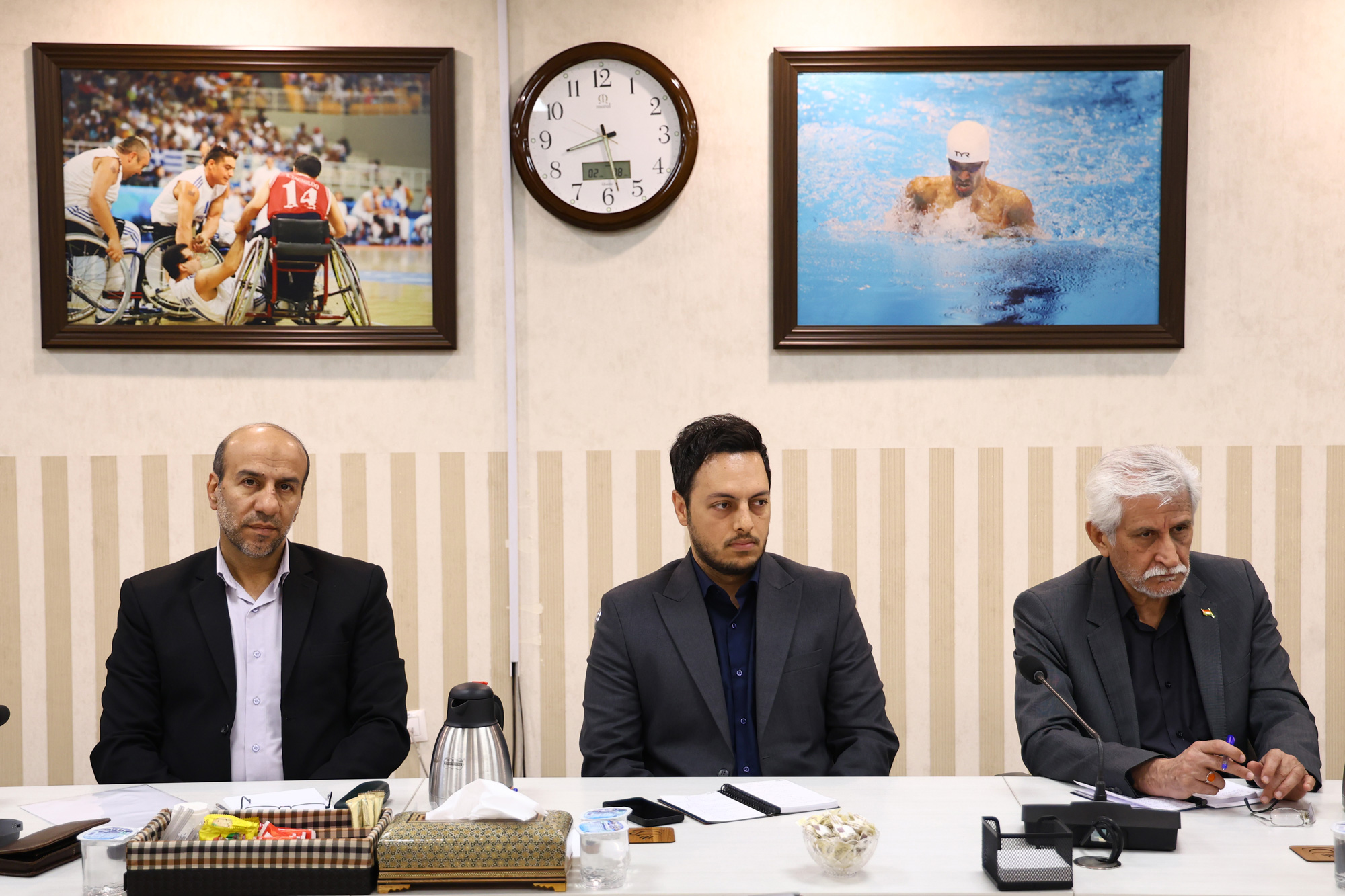 جلسه بررسی اردو 10
