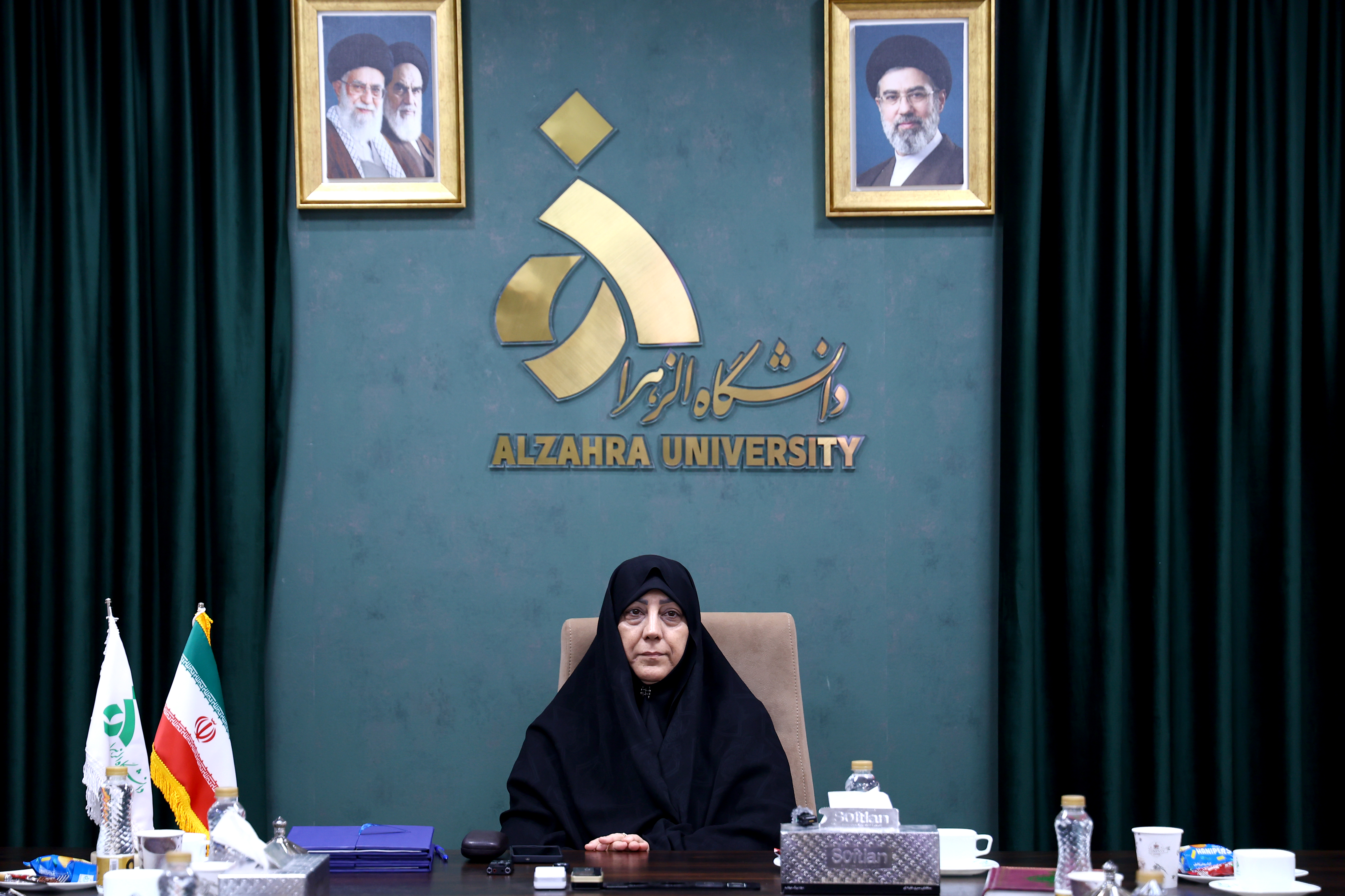 دانشگاه الزهرا  12