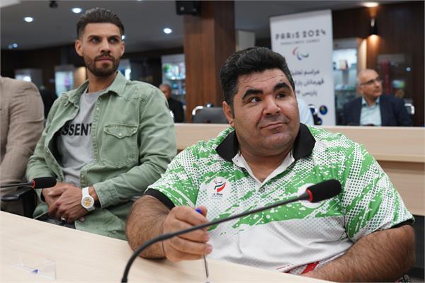 مراسم تجلیل  31