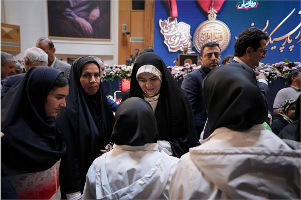 ریاست جمهوری 11