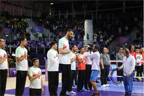 Paris Sitting Vo Iran Egypt  22