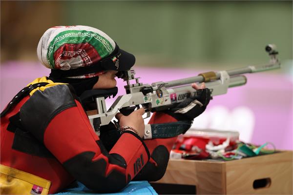 Tokyo Gallery Shooting 1