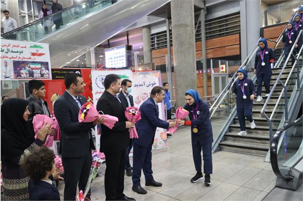 استقبال کاروان فرزندان ایران - بخش اول  37