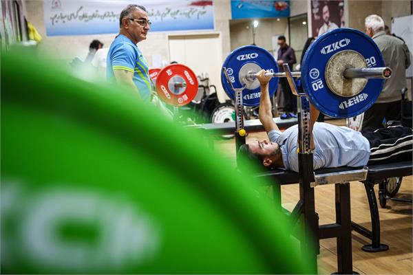 وزنه برداری جوانان  15