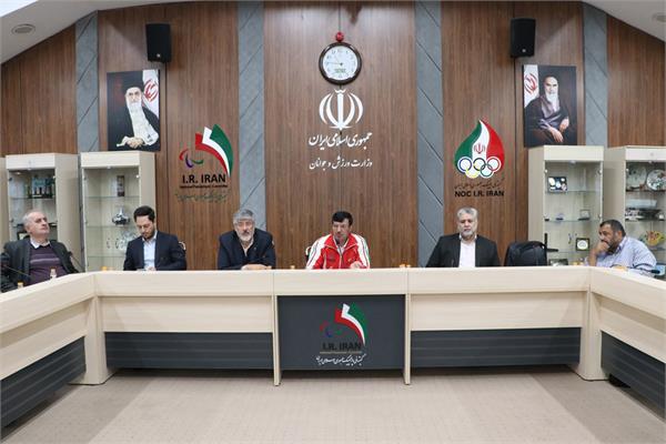 دیدار صمیمانه رییس کمیته ملی پارالمپیک با کادر فنی اردوهای پاریس۲۰۲۴ 7