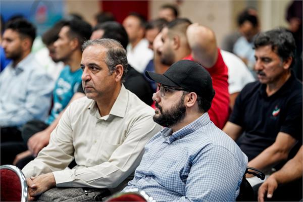 گردهمایی پاریس  10