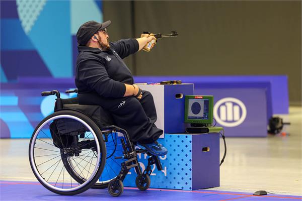 P4 Paris Javanmardi & Mirshafiei  11