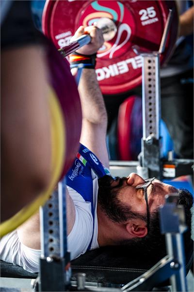 وزنه چهار  4