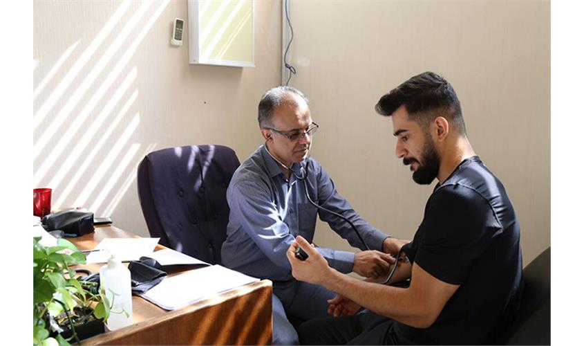 معاینه ورزرشکاران  3