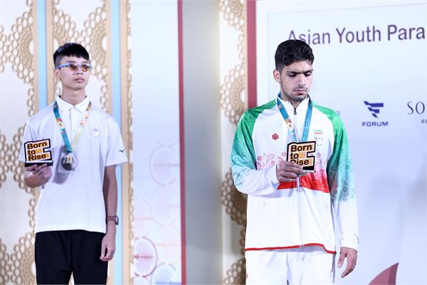 VI Swimming Horizontal Zeynal 15