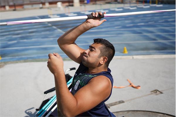 اردوی دو ومیدانی  12