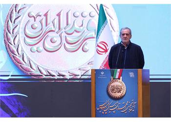 رئیس جمهور: دولت تمام تلاش خود را می‌کند تا موانع را از سر راه قهرمانان بردارد