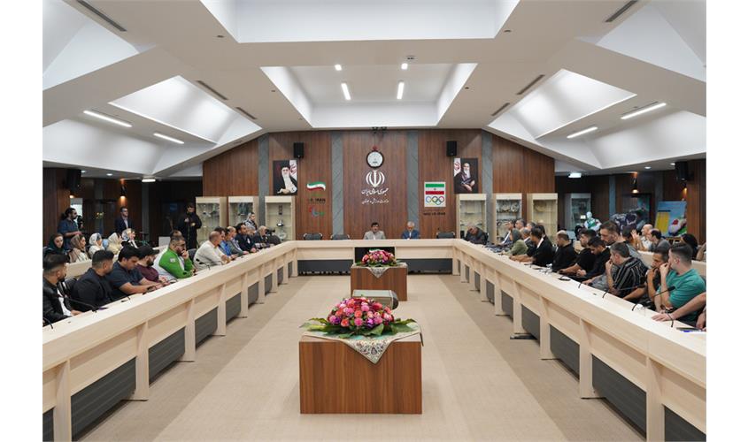 مراسم تجلیل  24