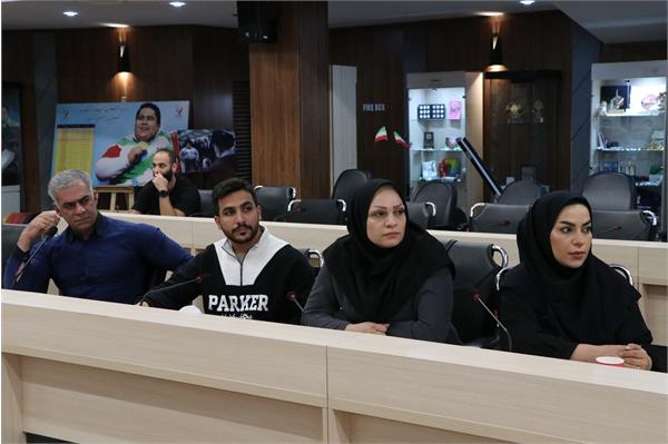 کارگاه اخلاق حرفه ای  37