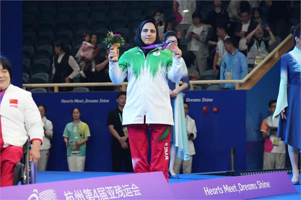 بانوان پاراوزنه‌بردار در بازی‌های پاراآسیایی 5
