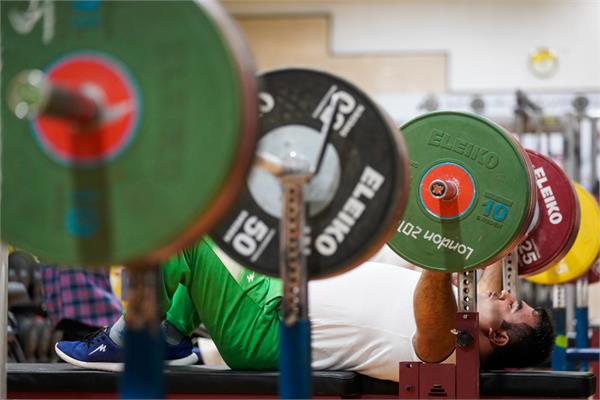 وزنه برداری  19