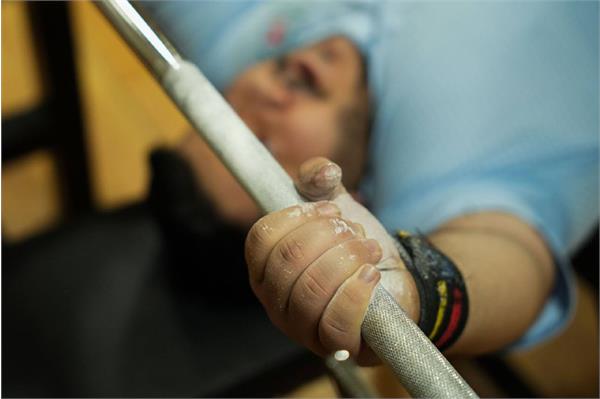 وزنه برداری جوانان  27