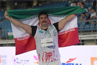 طلای جهان بر گردن علی اصغر جوانمردی/ مدال‌های کاروان ایران به عدد ۱۰ رسید